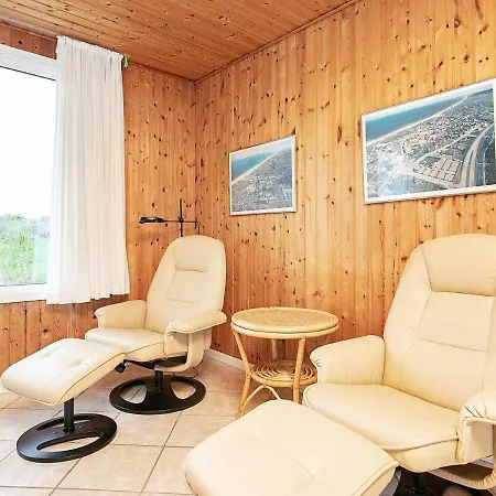 Three-bedroom Holiday In Hjorring 8