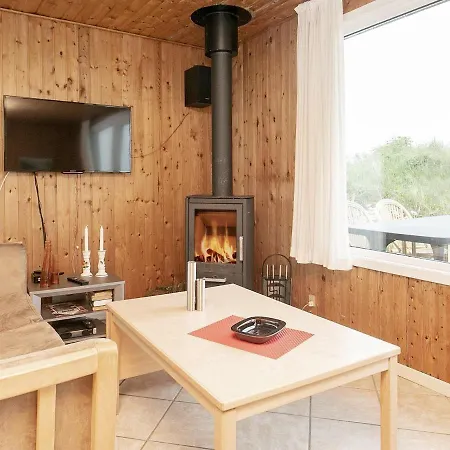 Three-bedroom Holiday In Hjorring 8 朗斯特拉普